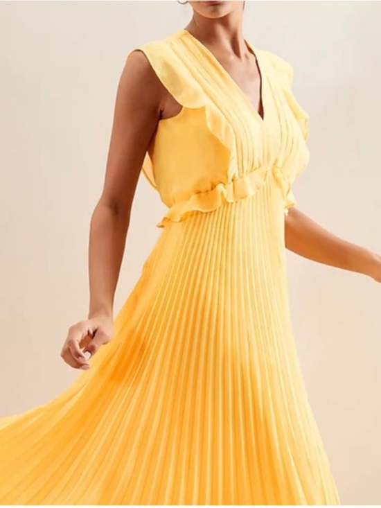 Banana Republic Dresses & Skirts - Banana Republic midi-length yellow chiffon accordion skirted ruffle dress,